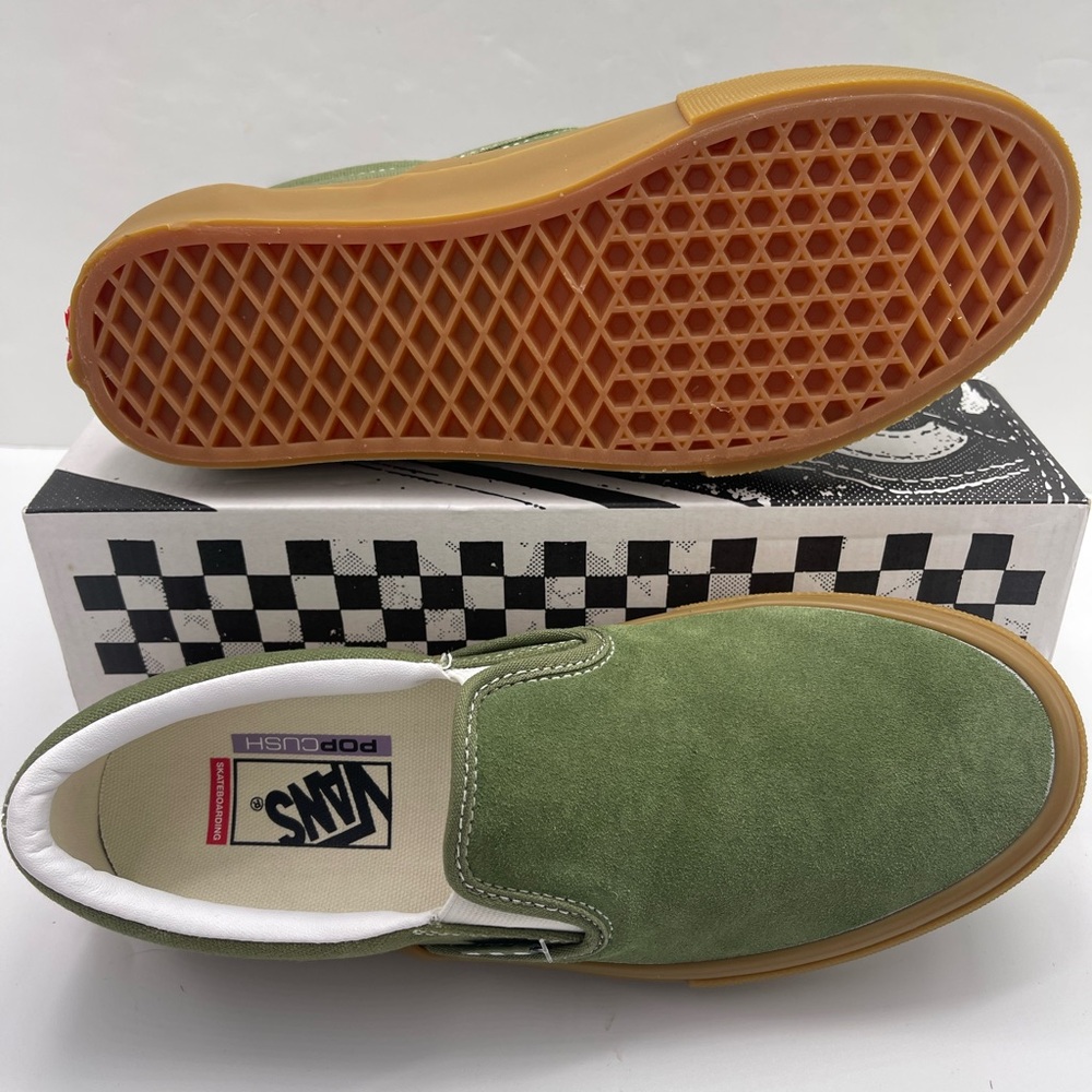 Vans • WMNS Suede Skate Slip-On
Green/Gum
VN0A2Z3117P Sneakers - Picture 4 of 16